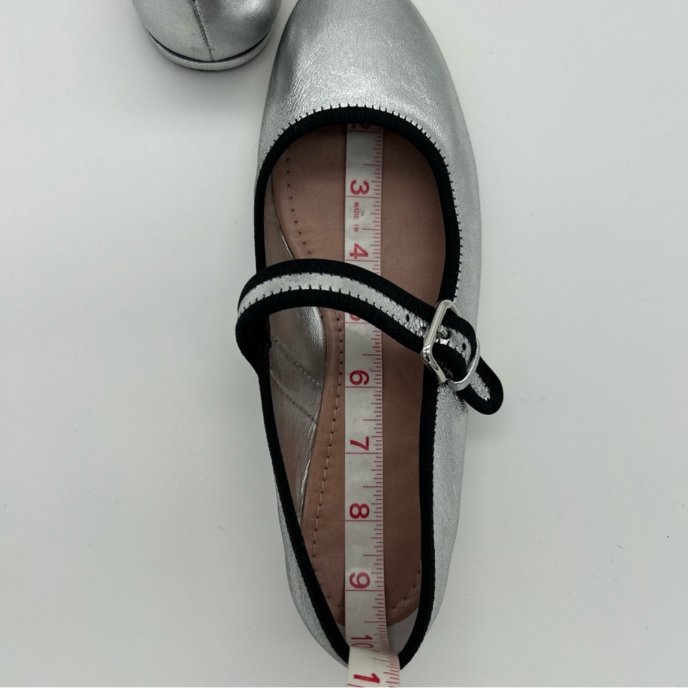 Maeve Anthropologie Mary Jane Silver and Black Trim Flats with Buckle Closure 37 - Picture 8 of 11